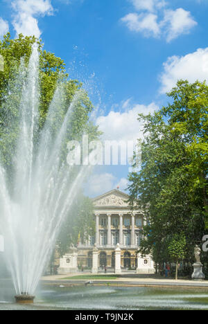 Fountain in the Parc de Bruxelles in front of the Palais de la Nation the Belgian Parliament Brussels Belgium EU Europe Stock Photo