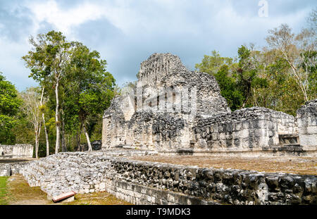 Ruins of a Mayan pyramid at Chicanna in Mexico Stock Photo
