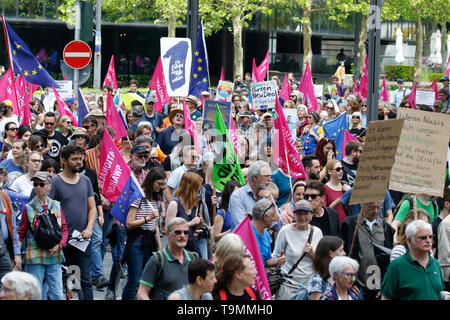 Frankfurt, Germany. 19th May 2019. Thousands of people march with flags and placards through Frankfurt. More than 10,000 people marched through Frankfurt, under the Motto 'One Europe for all - Your voice against nationalism’, one week ahead of the 2019 European Election. They called for a democratic Europe and to set a sign against the emerging nationalism in Europe. The march was part of a European wide protest. Stock Photo
