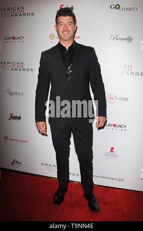 Beverly Hills, CA. 19th May, 2019. Robin Thicke at arrivals for The American Icon Awards Gala, The Beverly Wilshire Hotel, Beverly Hills, CA May 19, 2019. Credit: Elizabeth Goodenough/Everett Collection/Alamy Live News Stock Photo