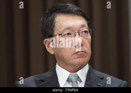 Tokyo, Japan. 20th May, 2019. Takao Kato President of PT Mitsubishi Motors Krama Yudha Indonesia attends a news conference. Mitsubishi Motors announced that its CEO Osamu Masuko will step down from his role after company's annual general shareholders meeting on June 21, 2019. Masuko will be replaced by Takao Kato, who is the president of Mitsubishi Motors Indonesia. Credit: Rodrigo Reyes Marin/ZUMA Wire/Alamy Live News Stock Photo