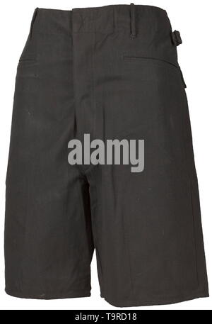 A pair of short summer trousers of the DJ or HJ depot piece with RZM tag Thin, black cotton twill with black painted HJ-DJ sheet metal buttons, in the white cotton liner a sewn-in tag 'Kniehose Zwirnköper'. Both hip pockets with knife pleats and closure flaps. historic, historical, 20th century, Additional-Rights-Clearance-Info-Not-Available Stock Photo