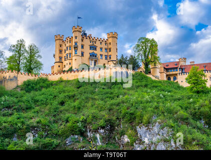 Castle High swan's region, Swan's region with feet, the Bavarian Alps, Allgäu, Upper Bavaria, Bavaria, Germany, Europe, Schloss Hohenschwangau, Schwan Stock Photo