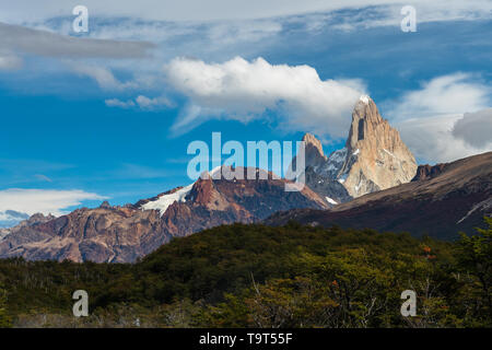 Mount Fitz Roy, Cerro Poincenot and Cerro Electrico (left) in Los Glaciares National Park, as seen from north of El Chalten, Argentina, in the Patagon Stock Photo