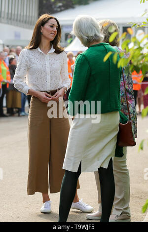 May 20, 2019 - London, United Kingdom - Duchess of Cambridge seen during the Chelsea Flower Show..The Royal Horticultural Society Chelsea Flower Show is an annual garden show over five days in the grounds of the Royal Hospital Chelsea in West London. The show is open to the public from 21 May until 25 May 2019. (Credit Image: © Dinendra Haria/SOPA Images via ZUMA Wire) Stock Photo