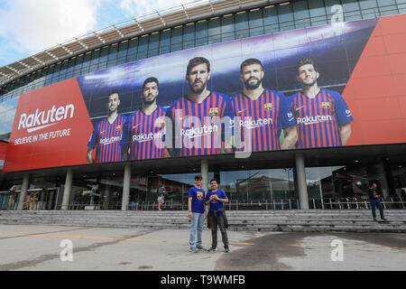 18th May 2019 , Camp Nou, Barcelona, Spain ;  Betfred Super League, Round 15, Catalans Dragons vs Wigan Warriors ; Fans outside Camp Nou  Credit: Mark Cosgrove/News Images Stock Photo