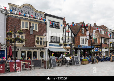 The Market Inn and Ox Row Inn in Salisbury Market Square, Salisbury, Wiltshire,  England, UK Stock Photo