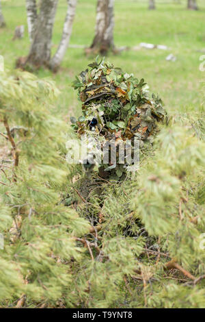 closeup-of-young-camouflage-