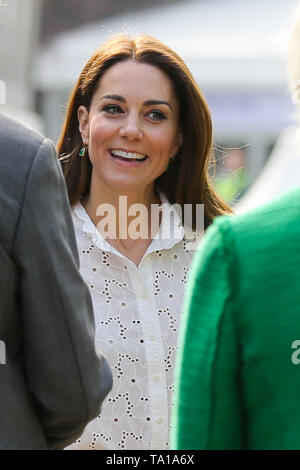 Duchess of Cambridge seen during the Chelsea Flower Show. The Royal Horticultural Society Chelsea Flower Show is an annual garden show over five days in the grounds of the Royal Hospital Chelsea in West London. The show is open to the public from 21 May until 25 May 2019. Stock Photo