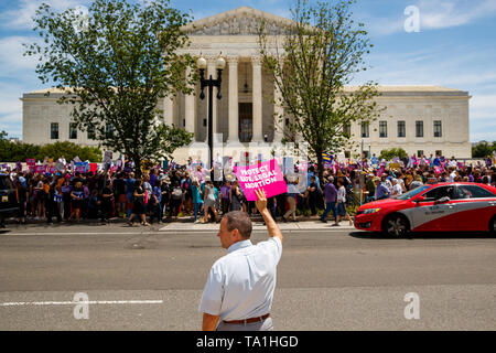 Washington, USA. 21st May, 2019. People protest during a rally calling for abortion rights outside the U.S. Supreme Court in Washington, DC, the United States, on May 21, 2019. Alabama enacted a new law recently to ban all abortions, except in the cases in which the mother's life is in danger. It is the latest state to join the camp to make abortions illegal from the time as early as of detected fetal heartbeat, around six weeks of gestation. Credit: Ting Shen/Xinhua/Alamy Live News Stock Photo