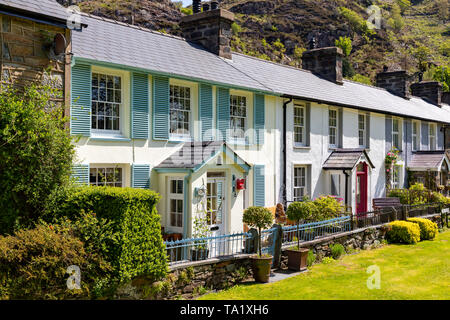 Beddgelert Gwnedd Wales May 13, 2019 Attractive row of old cottages in Beddgelert, in the Snowdonia National Park Stock Photo