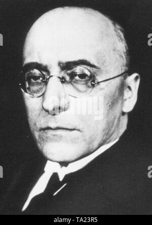 Portrait of Reich Chancellor Heinrich Bruening (Cabinet Bruening II). Stock Photo