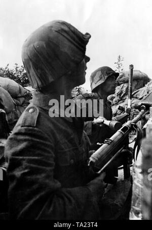 Red Army Attack. Battle of Lake Khasan. Museum: Russian State Film and  Photo Archive