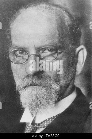 Husserl hi-res stock photography and images - Alamy