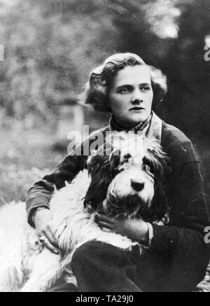 Portrait of English author Daphne du Maurier in the 1930s Stock Photo