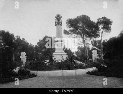 The monument of Empress Elizabeth of Austria and Queen of Hungary on Cape St Martin on the French Riviera. Stock Photo