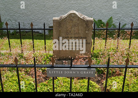 UK,Derbyshire,Peak District,Hathersage,St Michael's Church,Little John's Grave Stock Photo