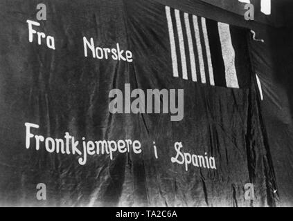 Photo of a flag of Norwegian volunteers of the International Brigades in the Spanish Civil War, 1937-1939. The banner says: 'As a front fighter in Spain from Norway'. Stock Photo