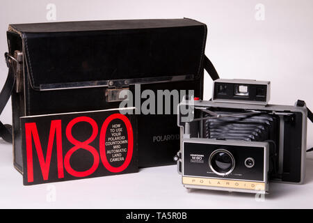 polaroid countdown m80