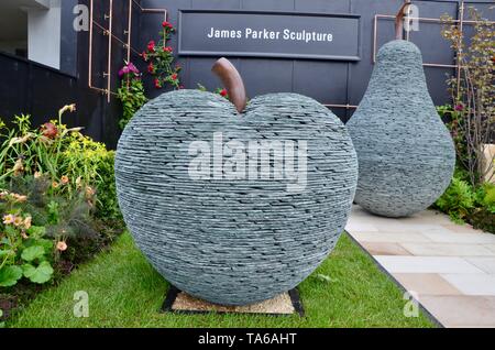 james parker sculptures at the 2019 rhs chelsea flower show in london england Stock Photo