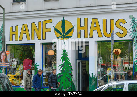 Berlin Heinrichplatz Stock Photo 159631604 Alamy