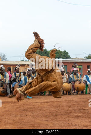 Boloye dance of the panther man in the Senufo community, Savanes district, Waraniene, Ivory Coast Stock Photo
