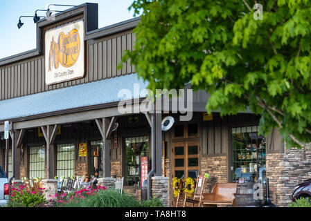 Cracker Barrel restaurant in Snellville, Georgia. (USA) Stock Photo