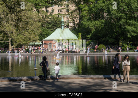 Conservatory Water in Central Park, New York City, USA Stock Photo