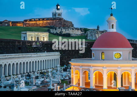 Chapel (1862), San Juan Cemetery (Santa Maria Magdalena de Pazzis), and San Felipe del Morro Castle, Old San Juan, Puerto Rico Stock Photo