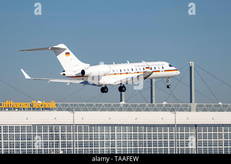 Munich, Germany - 15. February 2019 : German air force Bombardier BD-700 Global-Express with the aircraft registration 14+01 in the approach to the so Stock Photo