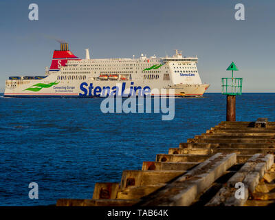 Stena Line Ferry Stena Britannica entering Harwich Port on a journey from Hook of Holland Stock Photo
