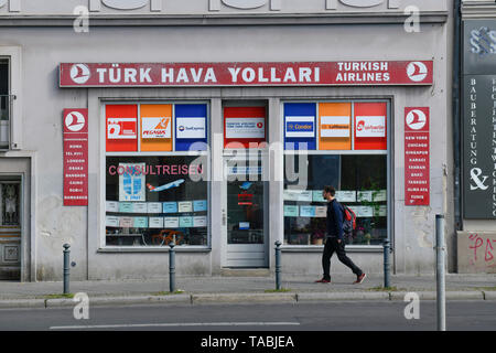 Turkish travel agency, Kolonnenstrasse, beauty's mountain, Berlin, Germany, Türkisches Reisebüro, Kolonnenstraße, Schöneberg, Deutschland Stock Photo
