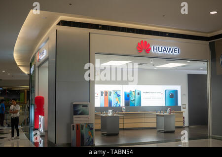 A Huawei mobile phone outlet within a Philippine shopping mall. Huawei are considered as one of the top selling mobile phone brands in the country. Stock Photo