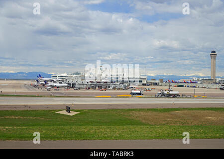 DENVER, CO -11 MAY 2019- View of airplanes from United Airlines (UA) at the Denver International Airport, or DIA (DEN), at the foot of the Rocky Mount Stock Photo