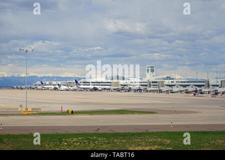 DENVER, CO -11 MAY 2019- View of airplanes from United Airlines (UA) at the Denver International Airport, or DIA (DEN), at the foot of the Rocky Mount Stock Photo