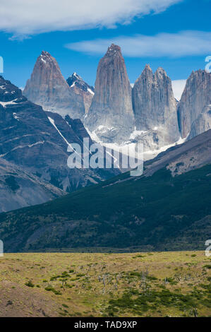 Chile, Patagonia, Torres del Paine National Park, mountainscape Stock Photo