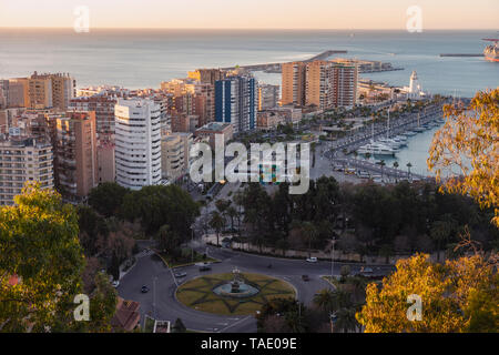 Spain, Malaga, view over the harbour and the centre pompidou by sunrise Stock Photo