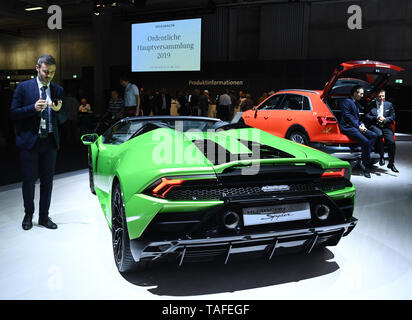 Berlin, Deutschland. 14th May, 2019. View of a Lamborghini Volkswagen AG - Annual General Meeting in the CityCube in Berlin, Germany on 14.05.2019. | Usage worldwide Credit: dpa/Alamy Live News Stock Photo