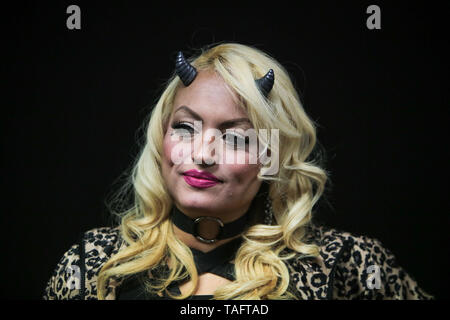 Groningen,Netherlands 25 May 2019 America Venezuelan wife of Emilio Gonzales ,Tatto artist and body modifier at the Ink &Kuts Tatto Festival .Paul Quezada-Neiman/Alamy Live News Stock Photo