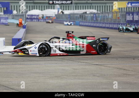 25.05.2019, Berlin, Germany. Lucas Di Grassi at the race. Lucas Di Grassi from the Audi Sport Abt Schaeffler team wins the Berlin ePrix. Sébastien Buemi from the team Nissan e.dams wins the second place and Jean-Eric Vergne from the team DS TECHEETAH wins the third place. The Formula E will be on the 25th of May 2019 for the fifth time in Berlin. The electric racing series 2018/2018 will take place at the former Tempelhof Airport. Stock Photo