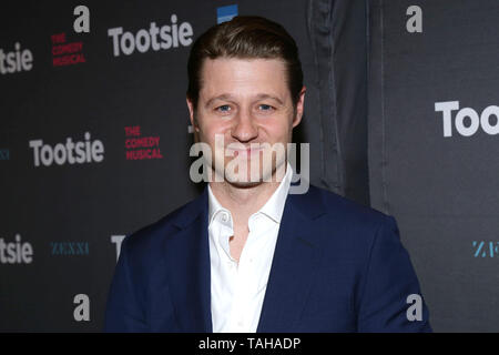 'Tootsie' Broadway Musical Opening held at the Marquis Theatre  Featuring: Ben McKenzie Where: New York, New York, United States When: 23 Apr 2019 Credit: Joseph Marzullo/WENN.com Stock Photo