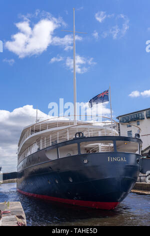 The MV Fingal, a luxury floating hotel permanently berthed in Leith Docks in Edinburgh Stock Photo