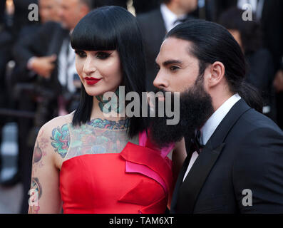 Eloïse Von Velvet and David Michigan at the closing ceremony and The Specials film gala screening at the 72nd Cannes Film Festival Saturday 25th May 2019, Cannes, France. Photo credit: Doreen Kennedy Stock Photo