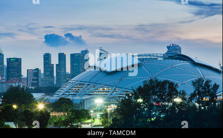 SINGAPORE-MAY 4 2017: Singapore central area skyline night landscape,new stadium Stock Photo