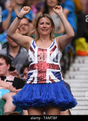 Twickenham, London, UK. 25th May, 2019. HSBC World Rugby Sevens Series; england fan cheers her team Credit: Action Plus Sports/Alamy Live News Stock Photo