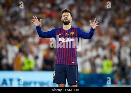 25th May 2019, Estadio Benito VillamarIn, Seville, Spain: Copa del Rey football final, Barcelona FC versus Valencia; Defender Gerard Piqu&#xe9; of FCB celebrates as Barca pull back a goal assisted from his header Stock Photo