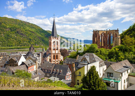 View from tower 'Postenturm' on Bacharach with Saint Peter church and Werner chapel, Upper Middle Rhine Valley, Rhineland-Palatinate, Germany Stock Photo