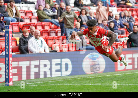 26th May 2019 , Anfield Stadium, Liverpool, England; Dacia Magic Weekend, Betfred Super League Round 16, St Helens vs Castleford Tigers ;   Credit: Terry Donnelly/News Images Stock Photo