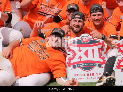 Oklahoma City, OK, USA. 25th May, 2019. Oklahoma State Cowboys celebrates a title victory of the 2019 Phillips 66 Big 12 Baseball Championship held at Chickasaw Bricktown Ballpark in Oklahoma City, OK. Gray Siegel/CSM/Alamy Live News Stock Photo