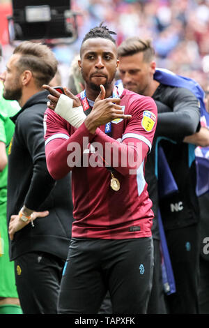London, UK. 27th May, 2019. Jonathan Kodjia of Aston Villa celebrates the promotion during the EFL Sky Bet Championship Play-Off Final match between Aston Villa and Derby County at Wembley Stadium, London, England on 27 May 2019. Photo by Ken Sparks. Editorial use only, license required for commercial use. No use in betting, games or a single club/league/player publications. Credit: UK Sports Pics Ltd/Alamy Live News Stock Photo